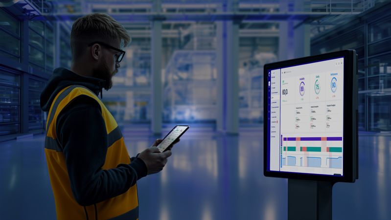 Mit Next.Data erstellen Produzenten Echtzeit-Analysen und automatisierte OEE-Berechnungen, um datenbasierte Entscheidungen zu treffen.(Bild:  Reifenhäuser)