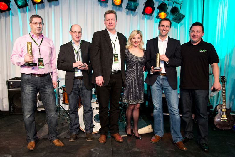 v.l.: Michael Geideck (Bechtle Logistik & Service), Dirk Reifer (Inmac), Michael Doppelreiter (Inmac), Aleksandra Bechtel (Moderatorin), Martin Mayr (Cancom), Gerit Günther (Acer). (Acer)