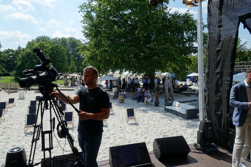 Versteh einer mal, wieso keiner in der Sonne sitzen wollte. (Bild: IT-BUSINESS)