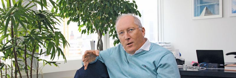 Prof. Dr.-Ing. Stephan Reimelt, President und CEO von GE Deutschland und Österreich, sieht die Digitalisierung nicht als Fortschreibung der Automatisierung.(Bild:  Kielburger / PROCESS)