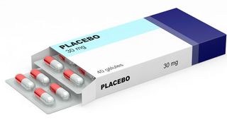 Die molekularen Grundlagen des Placebo-Effekts sind bislang nur unzureichend verstanden. Ein Team um LMU-Forscherin Karin Meißner untersuchte das Phänomen bei Übelkeit im Labor und wies nach, dass daran tatsächlich bestimmte Proteine beteiligt sind. (Symbolbild) (©esoxx - stock.adobe.com)