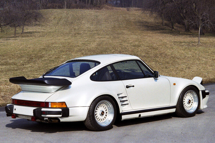 Porsche 911 Turbo Flachbau von 1985. (Foto: Porsche)
