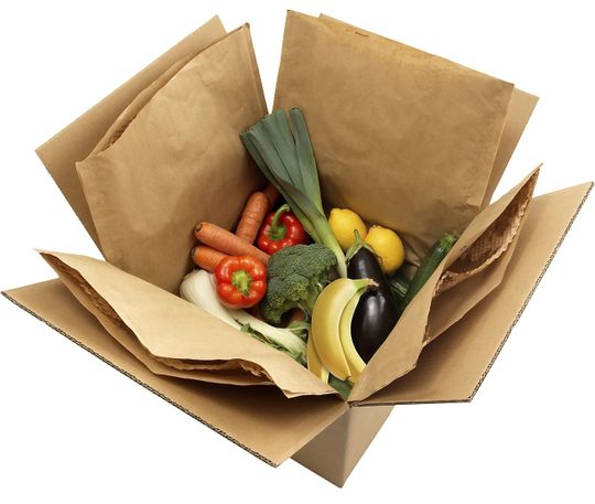 Mit der Thermoversandmatte RecyCold Climaliner kann ein beliebiger Karton thermisch ausgekleidet werden. (Bild:  kaiserkraft)