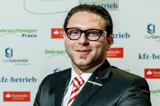 Nico Petelka, Vertriebs Award-Gewinner 2012, wundert sich über die Kaufzurückhaltung der Gewerbekunden. (Foto: Archiv)