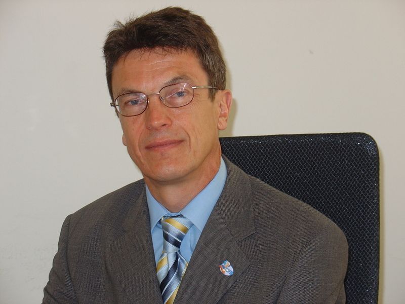 Werner Blaß, Geschäftsführer des Fachbereichs Elektrische Antriebe im ZVEI: „Würden die wirtschaftlichen Einsparpotenziale der elektrischen Antriebstechnik mit der heute verfügbaren Technologie voll ausgeschöpft, würde das die Umwelt allein in Deutschland um jährlich 17 Millionen Tonnen Kohlendioxid entlasten.“ (Archiv: Vogel Business Media)