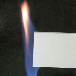 Mit dem Baukastensystem von Lorenz Kunststofftechnik können die Rezepturen der SMCs und BMCs individuell auf die vom Endprodukt geforderten Eigenschaften hin ausgelegt werden, z.B. hinsichtlich der Zugfestigkeit, Härte, Korrosionsbeständigkeit oder dem Brandverhalten.(Bild:  Lorenz Kunststoffe)