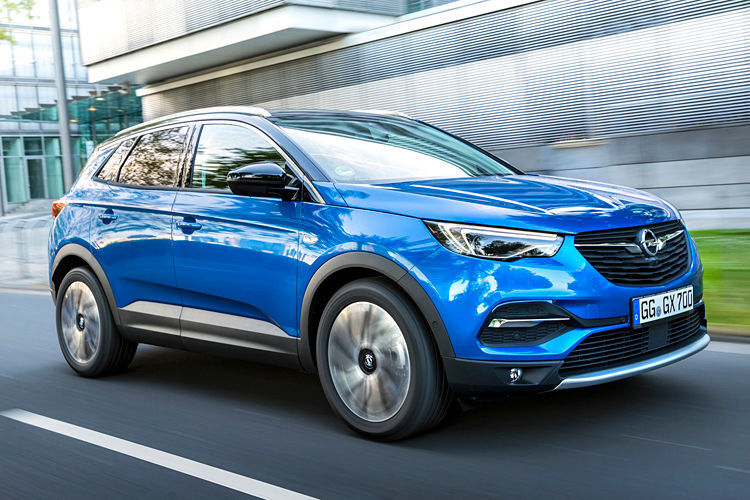Opel stellt mit dem Grandland X ein weiteres Modell mit PSA-Genen vor. (Opel)