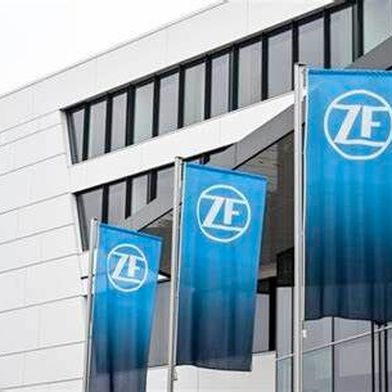 Unverhofftes Verhandlungsende! Bei ZF ist die Betriebsversammlung, bei der es auch um Eingriffe ins Entgelt ging, aufgrund von aufgewühlten Gemütern vorerst unterbrochen worden ... (Bild: ZF)