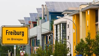 In Freiburg gilt möglicherweise bald Tempo 30. (Bild: © FWTM/Schoenen)