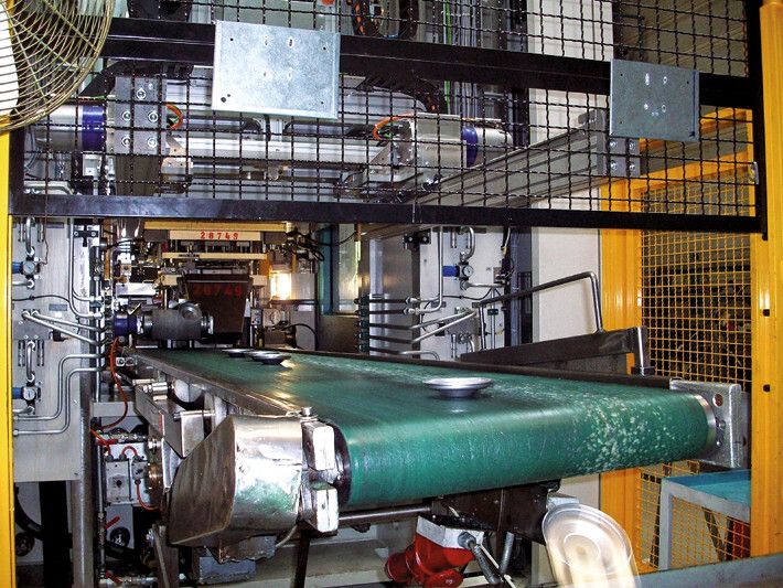 Natürlich konnten die Besucher des Innoday beim Westfalia-Rundgang auch eine Servospindelpresse von HTPT in Augenschein nehmen. (Bild: Munde)