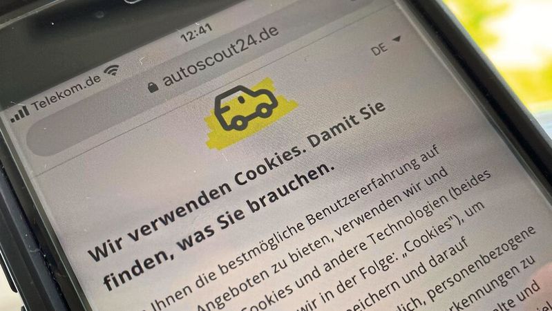 Aus für Drittanbieter-Cookies: Die Onlinebörse Autoscout 24 hat sich für eine technologische Lösung entschieden, mit der Werbungtreibende über die Plattform auch künftig gezielt bei Nutzern werben können.(Bild:  Achter/»kfz-betrieb«)