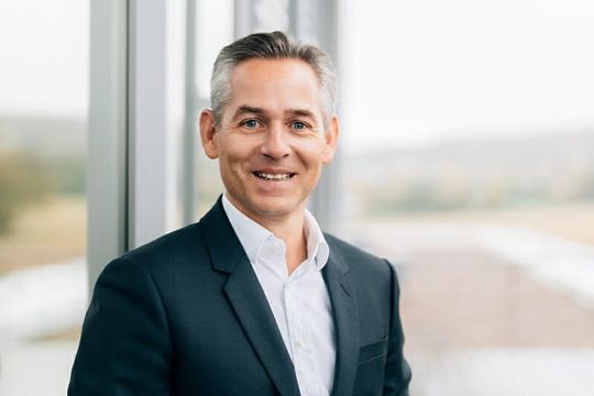 (Norbert Rotter ist Vorstandsvorsitzender der itelligence, NTT DATA Business Solutions. (Bild: obs/itelligence AG))