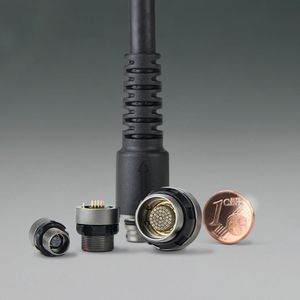 ODU präsentierte auf der Electronica 2014 mit dem ODU AMC High-Density eine neue, hochrobuste Miniatursteckverbinderserie.