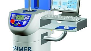Mit der Tool Dynamic Autodrill ist das Wuchten von Werkzeugen schnell, einfach und wirtschaftlich. Sie bietet neben der Mess- auch eine integrierte Bohreinheit, mit der sich die Unwucht im gleichen Arbeitsgang beseitigen lässt. (Archiv: Vogel Business Media)