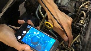 Die Bildausgabe erfolgt auf dem hochwertigen Smartphonedisplay. (Busching)