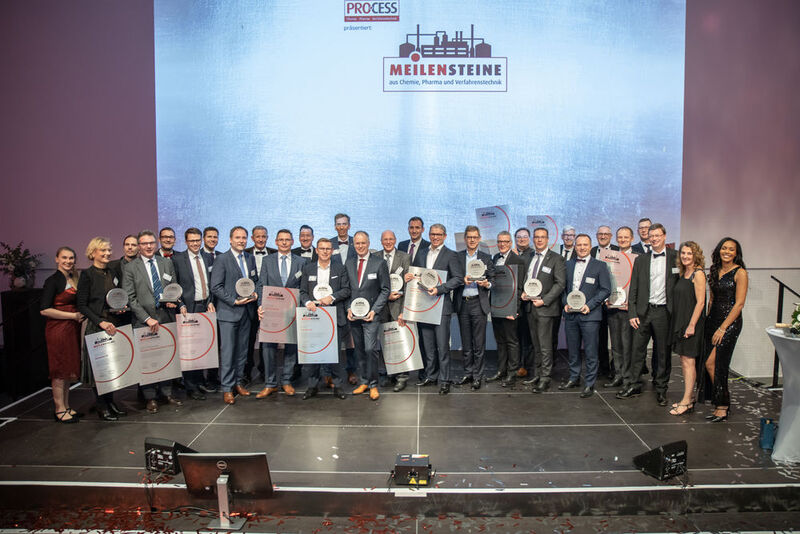 16 Unternehmen erhalten die Auszeichnung mit dem Meilenstein-Award. (Bild: PROCESS)