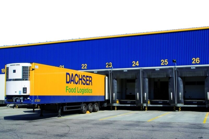 Für durchgehende temperaturgeführte Logistikketten sind Kühlcontainer 
für die Lkw ebenso erforderlich wie Thermo-Docks und produktspezifisch temperierte Lager. Bilder: Dachser (Archiv: Vogel Business Media)