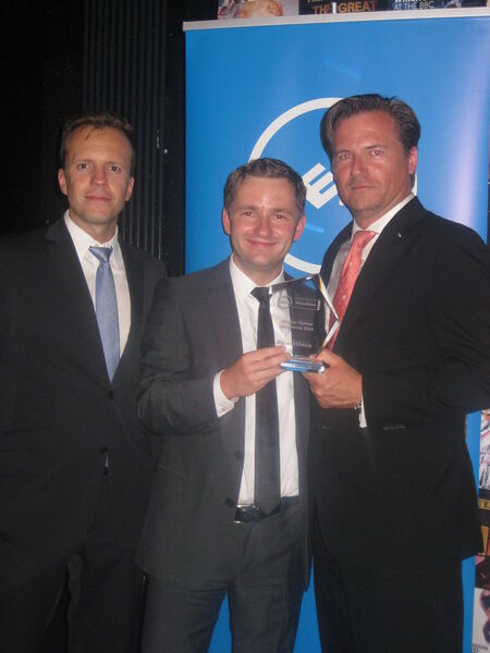 Prometheus ist Service Partner des Jahres 2014. Alexander Kummer, Martin Schaletzky u. Thorsten Theuer freuen sich über die Auszeichnung. (VBM-Archiv)
