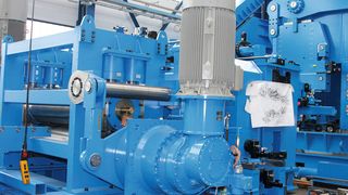 Weil Kinkele diese Menge und Komplexität wie bei dieser Spiralrohrmaschine beherrscht, ist der Auftragsfertiger einzigartig. Seine Einkaufs- und Logistikabteilung managt alle Einzelteile und schafft es, diese in der Montage zusammenzuführen. (Sonnenberg)