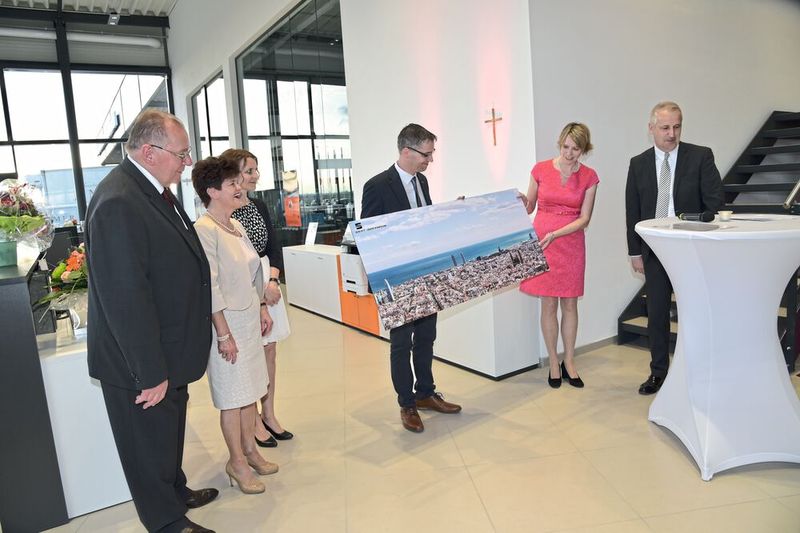 ... von Seat typischerweise eine Ansicht von Barcelona. (Bild: Früchtl)