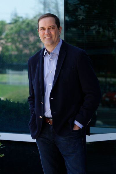 Der CEO von Cisco, Chuck Robbins: „Wir wollen einen Beitrag zum digitalen Deutschland leisten, denn von der Digitalisierung werden alle Menschen profitieren.“ (Sakuma/Cisco)
