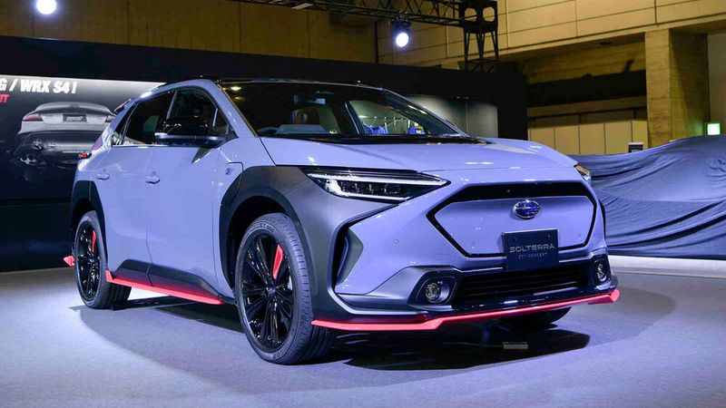 Der elektrische Solterra darf sich ebenfalls mit STI-Weihen schmücken. (Subaru)