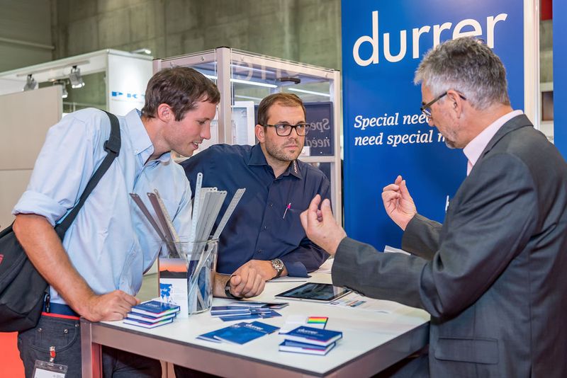 Die zweite Swiss Medtech Expo ging erfolgreich zu Ende. Spezialistinnen und Spezialisten aus der Medizintechnik nutzten die Fachmesse für den Wissensaustausch und die Netzwerkpflege. Höhepunkt der Swiss Medtech Expo war die Lancierung des digitalen Treffpunktes Medtech.plus. (Impressionen von der Swiss Medtech) (Messe Luzern / Christoph Arnet)