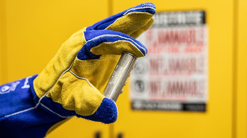 Ein Forscherteam hat eine Möglichkeit gefunden, die Lebensdauer von Batteriezellen deutlich zu steigern.(Bild:  Jacqueline Ramseyer Orrell/SLAC National Accelerator Laboratory)