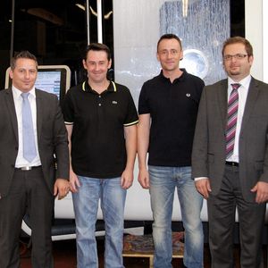 Sie stehen für das magische Dreieck aus Maschine, Spannfutter und Anwendung: Damiano Casafina, Röhm CH, Bruno und Thomas Lutz, Maag Pump Systems, Patrick Tresch, DMG/Mori Seiki CH (v.l.n.r.).