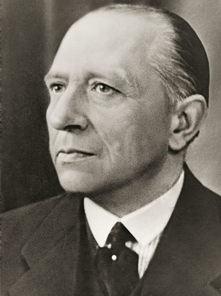 Hugo Knümann legte 1923 den Grundstein für Phoenix Contact. 