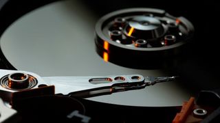 Auch wenn die Speichermedien immer leistungsfähiger werden: Daten zu besitzen macht noch keinen Geschäftserfolg, erst deren durchdachte Speicherung und Auswertung ermöglicht Unternehmen einen echten Gewinn. (Bild: gemeinfrei)