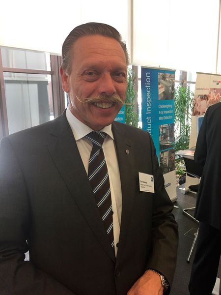 „Jährlich ließen sich 60.000 ernstzunehmende Beschwerden vermeiden, wenn Systeme zur Fremdkörperdetektion eingesetzt würden.“ Dirk Käseberg, Mettler-Toledo (Bild: Reutner/PROCESS)