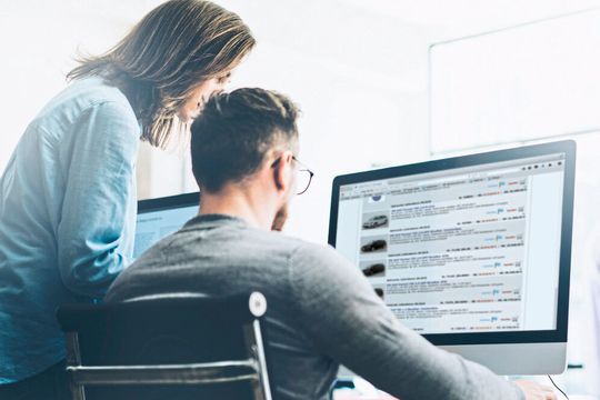 Als ANAG-Mitglied können die Betriebe auch ohne Herstellerunterstützung mit Fahrzeugen handeln und Marketingkampagnen fahren.(Bild:  kantver/123rf.com)