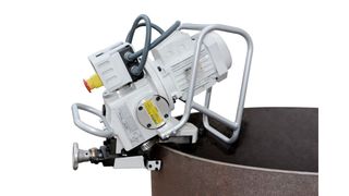 Cevisa bietet Fasenmaschinen, die unter anderem nach dem Rotationsscherprinzip arbeiten und aufgrund ihrer Tragbarkeit und Manövrierfähigkeit bei hoher Fasgeschwindigkeit von 1,7 bis 2,6 m pro Minute sehr effektiv sind. (Bild: Cevisa)