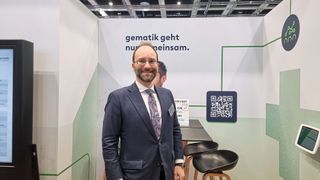 Gematik-Geschäftsführer Dr. Florian Hartge auf der DMEA 2026.  (Bild: © Serina Sonsalla)
