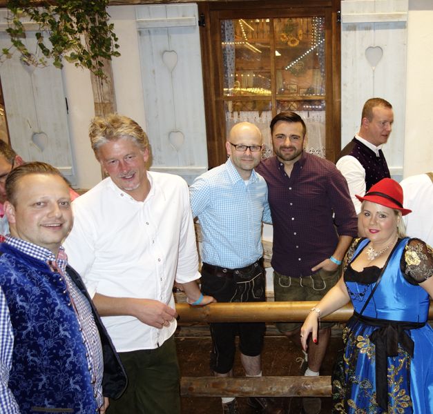 Die Raucher brauchten ab und zu frische Luft! (Bild: IT-BUSINESS)