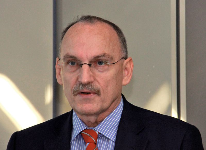 „70 % der Energieverbrauchs in der Industrie wird durch Elektromotoren verursacht“, sagt Dr. Robert Lamprecht, Geschäftsführer der Leroy Sommer Marbaise GmbH in Frankfurt am Main. (Bild: Itasse)