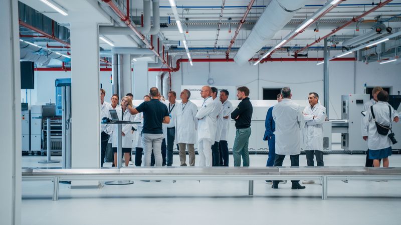 Ein starkes Signal für den Standort Deutschland: Mit der Eröffnung der Zukunftsfabrik zum 40-jährigen Bestehen stellt Janitza die Weichen für das angestrebte Wachstum bis 2030.  (Bild:  Janitza Electronics GmbH)