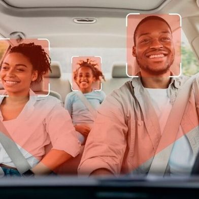 Aptiv has developed software that recognizes the occupants of a vehicle based solely on camera data. This means that pressure sensors in the seats can be dispensed with for airbag control. (Image:Aptiv)