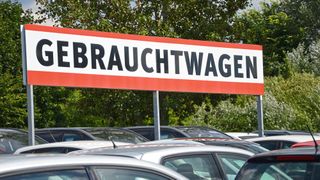 Unser Modellbetrieb Autohaus Bergmann hat in eineinhalb Jahren sein Gebrauchtwagengeschäft grundlegend erneuert. Dabei unterstützt hat der Prozessspezialist Promotor. Wichtige Kennzahlen verbesserten sich in dem Zeitraum deutlich. (Bild: Achter – VCG)