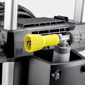 Neben einer 1.050-mm-Lanze sind die Hochdruckreiniger mit einer Easy-Force-Advanced-Pistole ausgestattet.(Bild:  Kärcher)