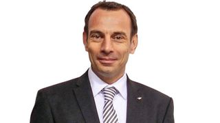 Klaus Krause, Leiter Europe Technical Center Hankook: „Jeder Reifen, der getestet werden muss, kostet Geld.“ (Bild: Adviga)