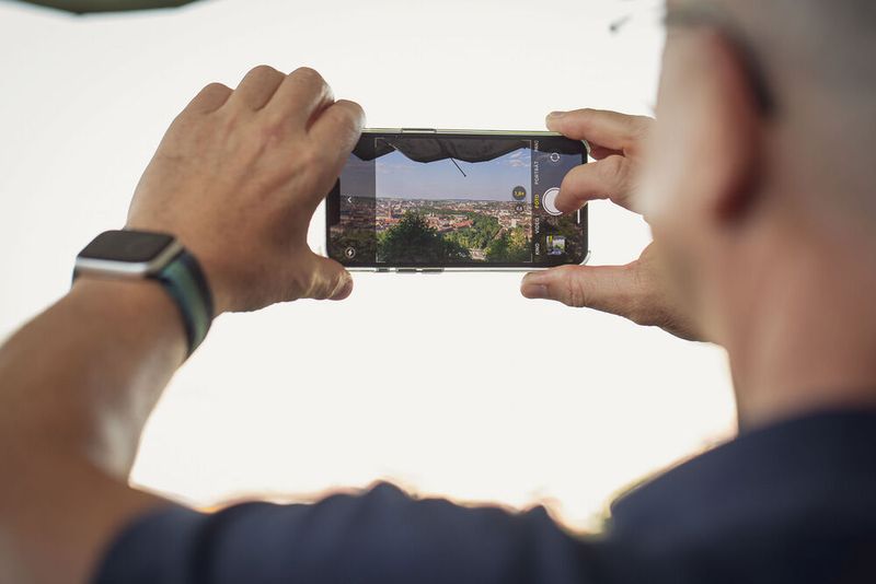 Anwenderkongress Steckverbinder 2023: Die Abendveranstaltung am Dienstag auf dem Nikolaushof mit Blick über Würzburg. (Bild: Stefan Bausewein)