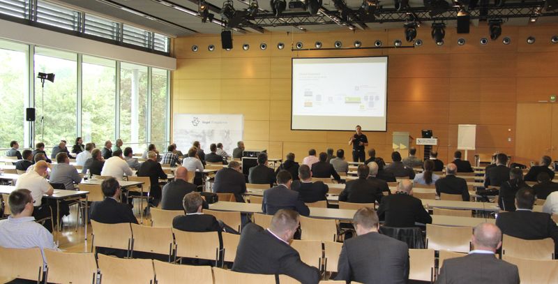 »Availability for the Modern Datacenter« lautete der Vortragstitel von Mario Kunz, Veeam Software.  (Vogel IT-Akademie)