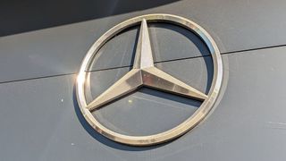Die Mercedes-Benz-Agenten hatten zuletzt damit gerechnet, ab Herbst 2024 keine Disposition mehr in den eigenen Häusern zu haben. (Bild: Simon – VCG)