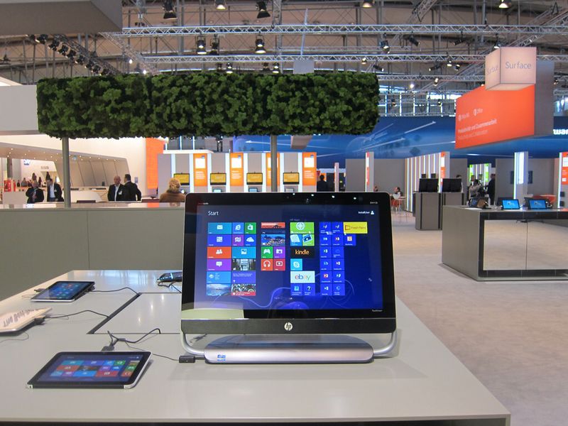 Mit dem Meru-WLAN waren an manchen Tagen in der Spitze mehr als 600 Geräte unterschiedlichster Hersteller gleichzeitig verbunden. (Bild: Microsoft)