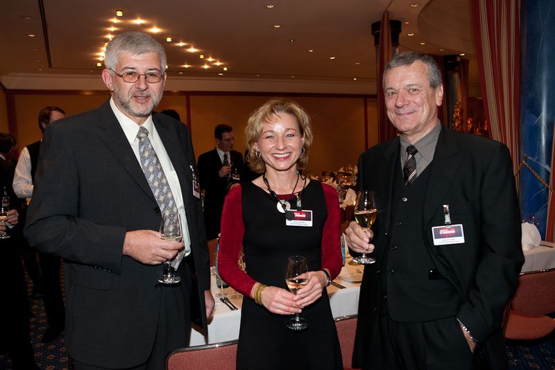 Michael Mitlacher (Systeam), Regina Böckle (IT-BUSINESS) und Siegfried Lemke (Printec) (Archiv: Vogel Business Media)