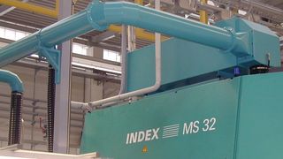 Individuell angepasst: Büchel stattete den mehrstufigen Elektrofilter für Ölnebelabsaugung an einem Mehrspindelautomaten mit einer Löschdüse aus, um ihn in die Löschanlage der Maschine zu integrieren. (Bild: Büchel)