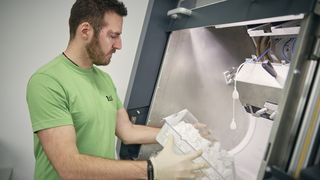 1zu1-strahlanlage (Quelle: Darko Todorovic)