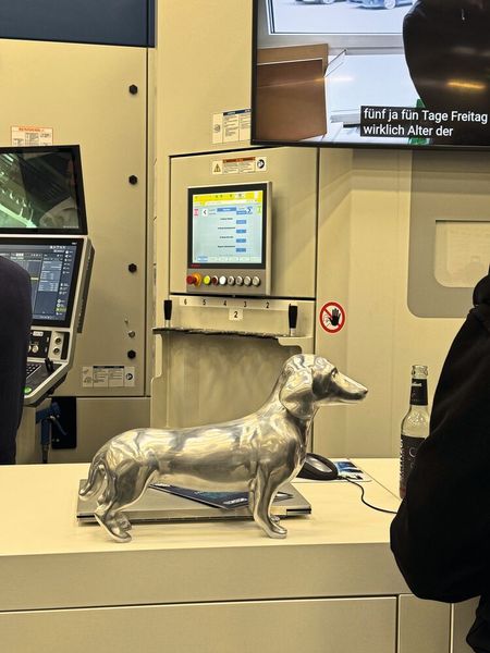 Grob zeigt auf seiner bislang größten Hausmesse 2025 technologische Highlights auf über 6.000 Quadratmetern. (Bild: VCG/Sonnenberg)